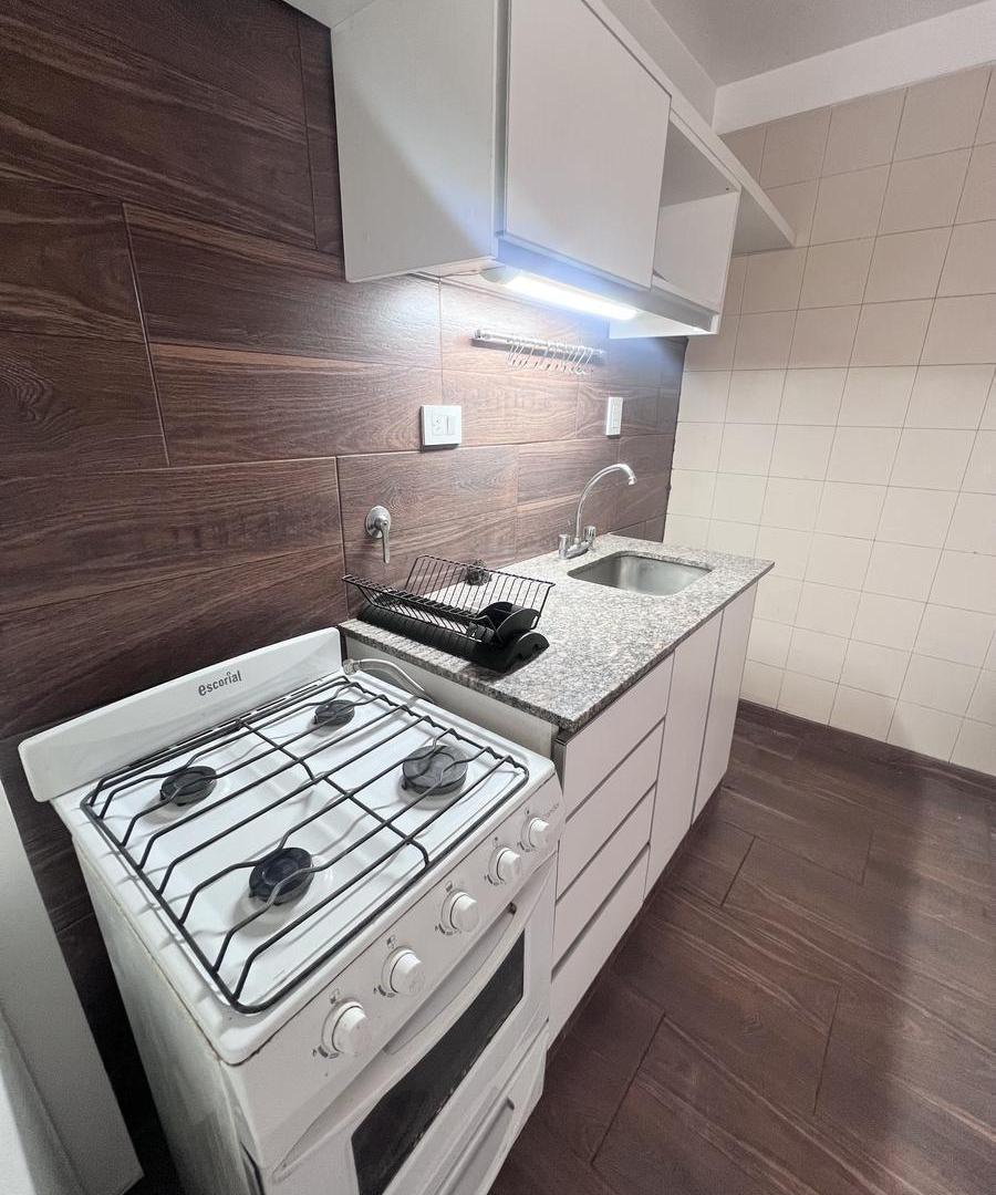 Foto de Depto de 1 dormitorio 2 e/ 54 y 55 - Alquiler (CON SUM), imagen 4