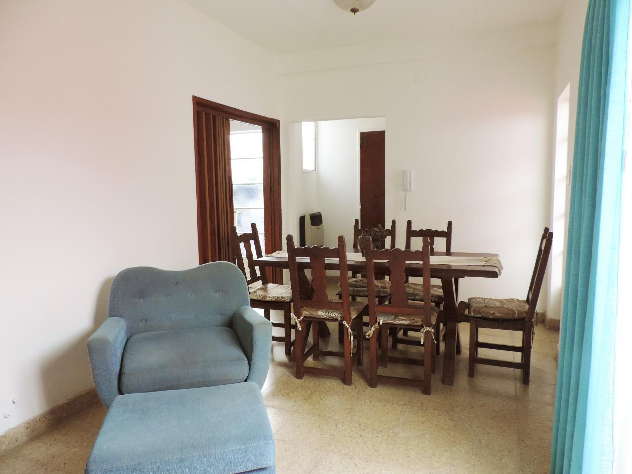 Foto de PH en venta en La Plata, imagen 3