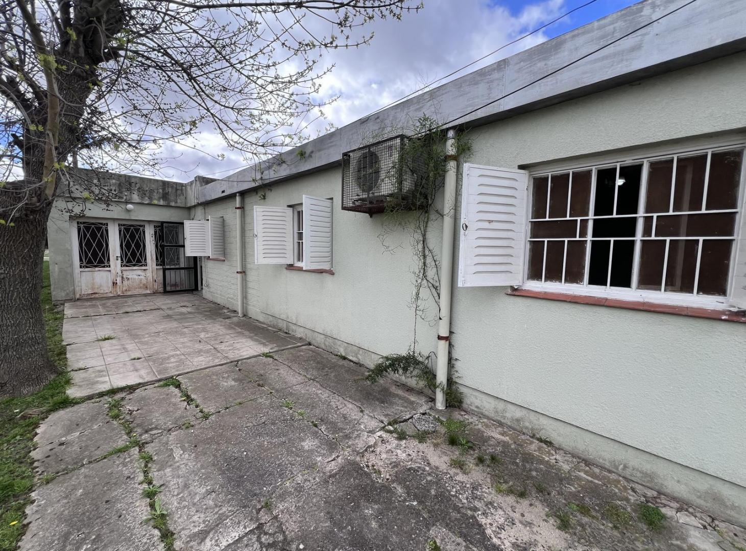 Foto de Casa en venta de 3 dormitorios en Barrio Banco Provincia de Berisso, imagen 2