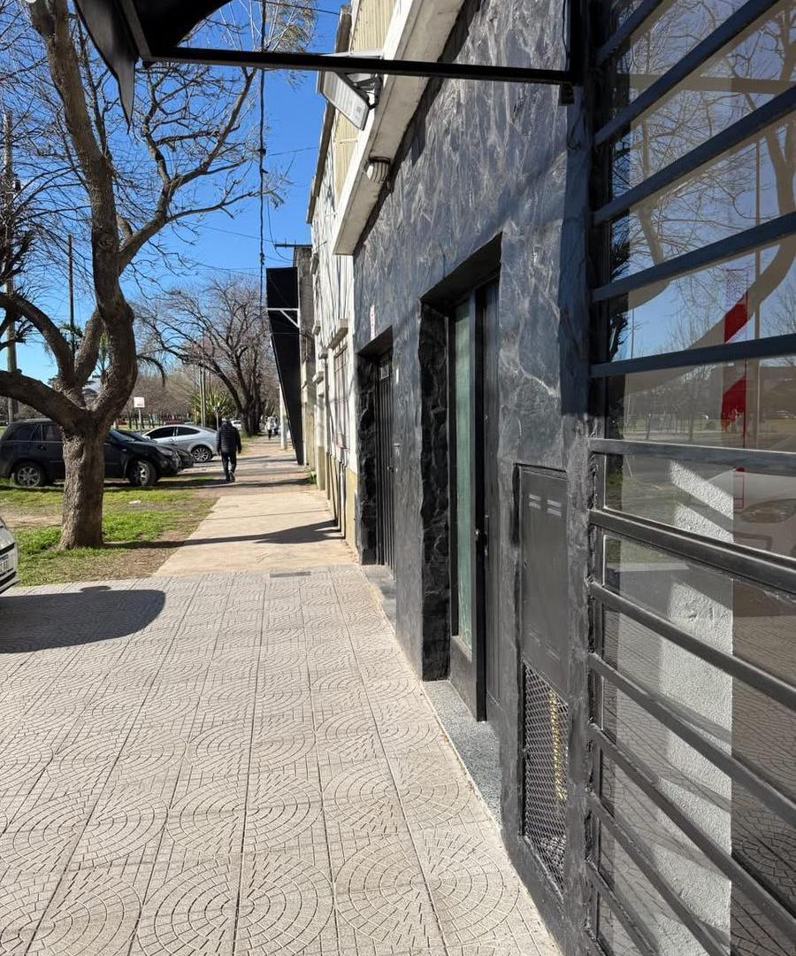 Foto de LOCAL EN ALQUILER LA PLATA, imagen 4