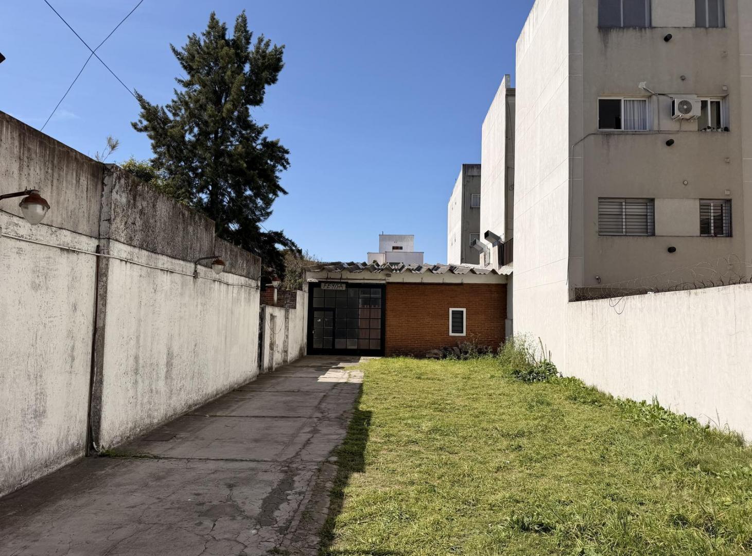 Foto de Oportunidad Inversores / Constructores | 18 Metros de Frente x Gran, imagen 2
