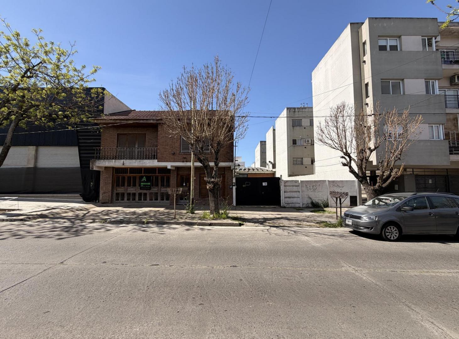 Foto de Oportunidad Inversores / Constructores | 18 Metros de Frente x Gran, imagen 3