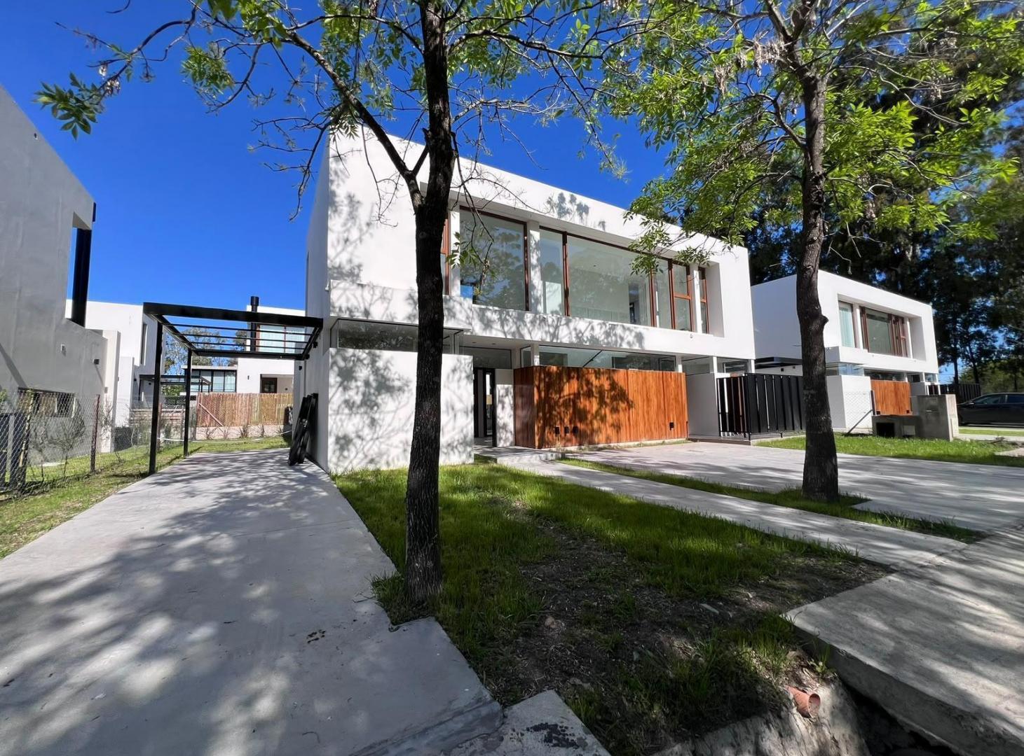 Foto de Grand Bell II Casa en Venta, imagen 1