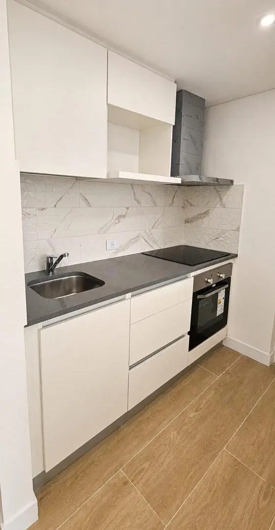 VENTA | Monoambiente con balcón vista abierta al contrafrente – San Cristóbal 5