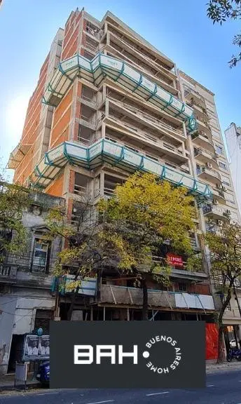 Departamento 3 ambientes en venta  en el barrio de San Cristobal, full amenities 2