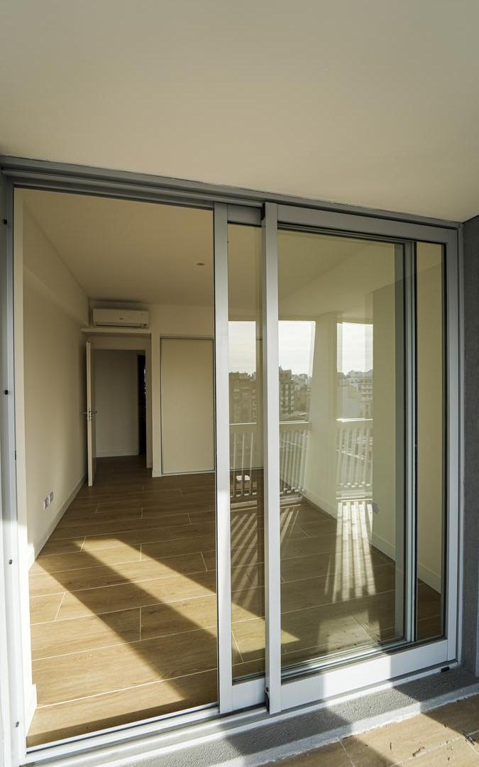 VENTA | 4 Ambientes con Amplio Balcón Pasante - San Cristóbal