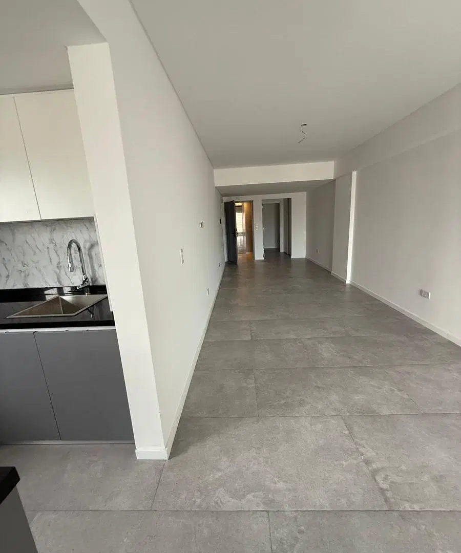 VENTA - RECOLETA, 4 AMBIENTES CON BALCÓN TERRAZA Y PARRILLA PROPIA. 4