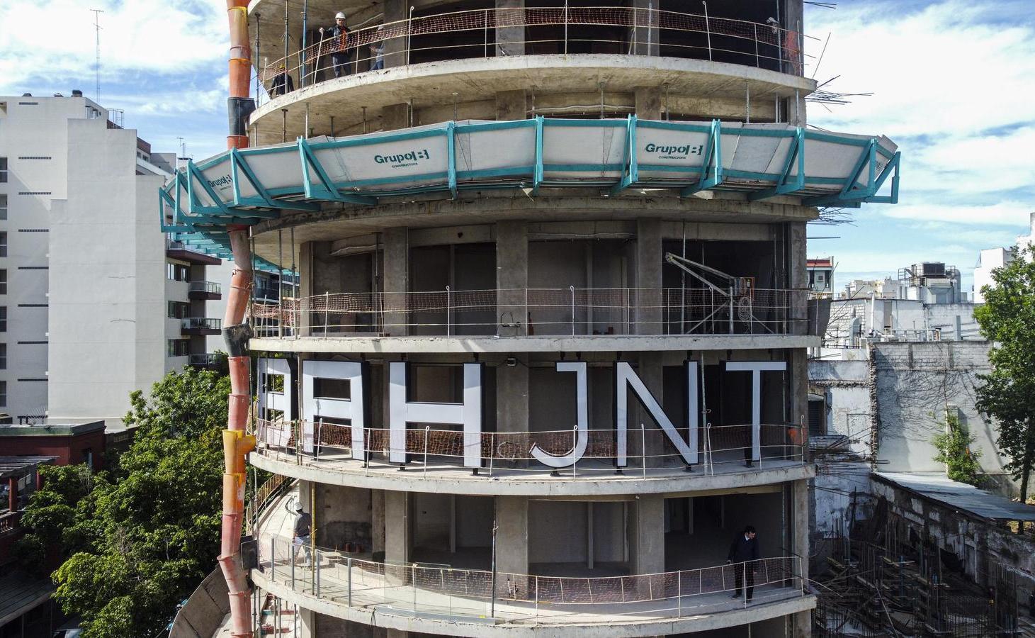 Venta Monoambiente en construccion al frente en Torre con amenities, San Cristobal