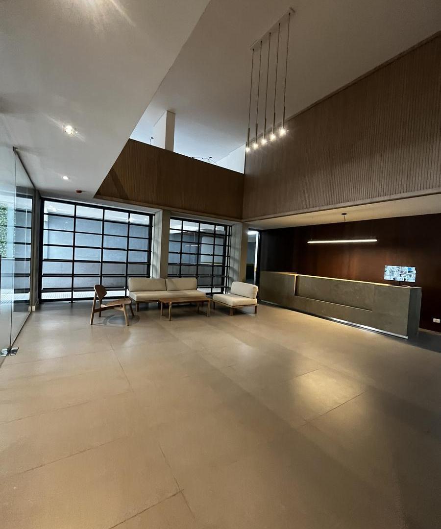 Foto de VENTA | 3 Ambientes con Amplio Balcón Pasante - San Cristóbal, imagen 2