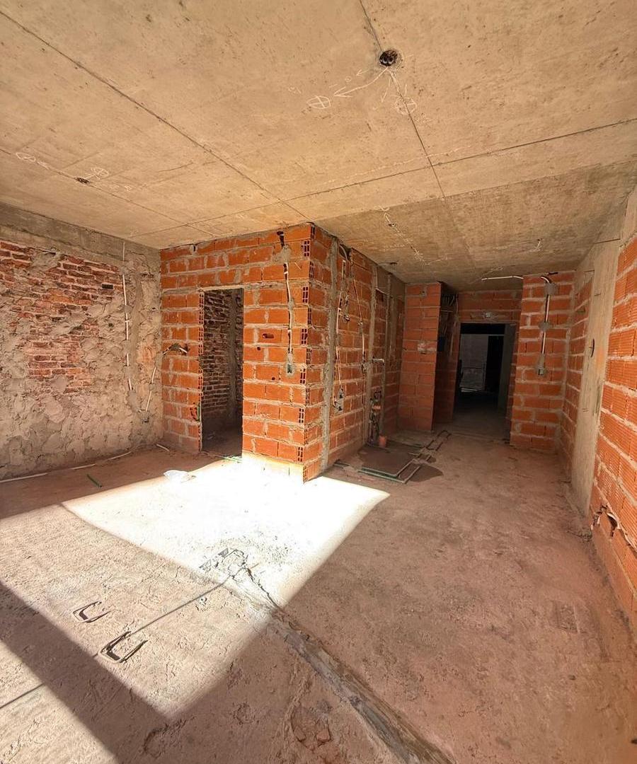 Foto de Departamento ambiente y medio al frente, a la venta en Recoleta, imagen 4