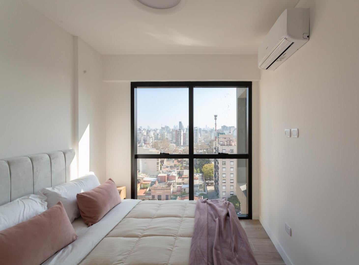 Foto de Departamento en Venta en el Barrio de San Cristóbal, 2 ambientes balcón, imagen 1