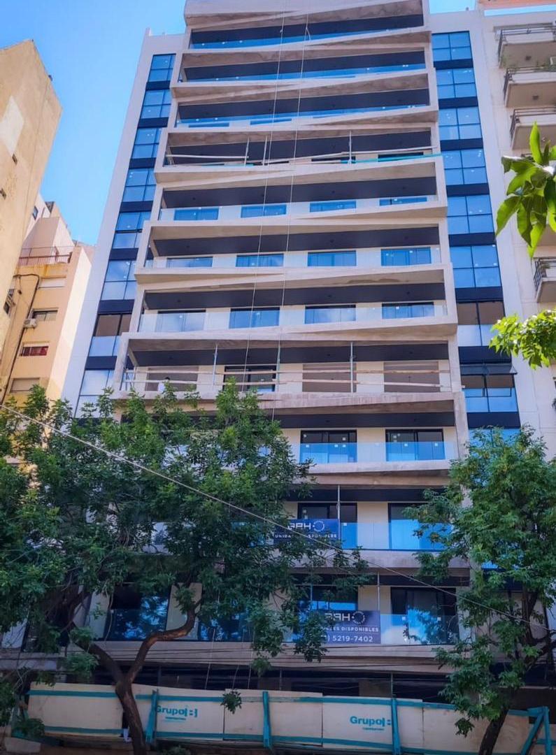 Foto de Departamento en venta, San Cristóbal de 3 ambientes al frente, balcon y, imagen 3
