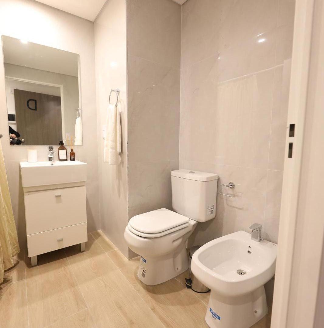 Foto de VENTA | 3 Ambientes con Amplio Balcón Pasante y Patio - San Cristóbal, imagen 1