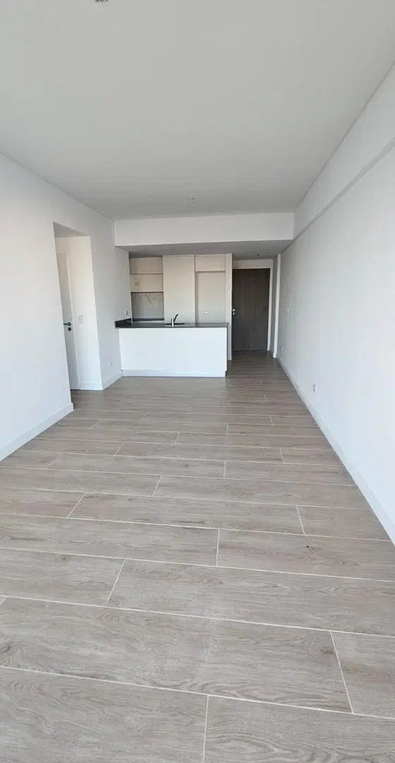 Venta | 2 Ambientes con Balcón y Vista Despejada al Contrafrente – San Cristóbal 3