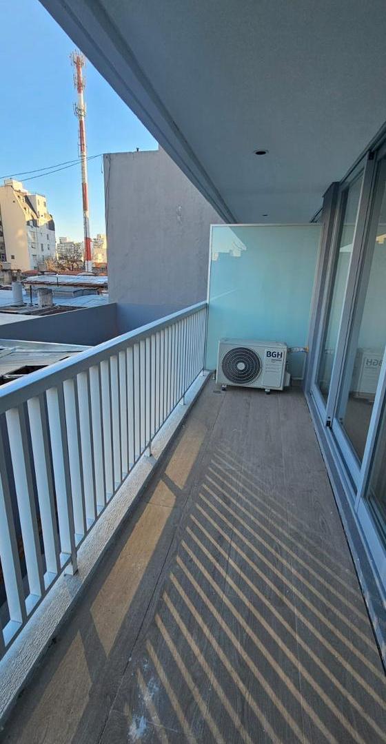 Foto de VENTA | Monoambiente divisible con amplio balcón vista abierta al, imagen 5
