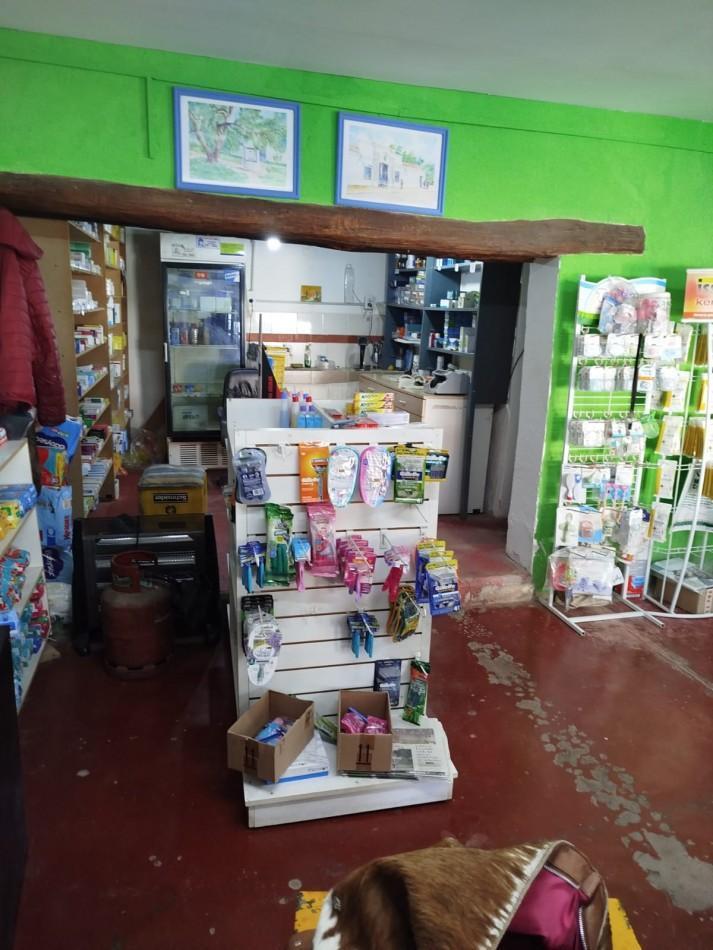 Fondo de Comercio - Farmacia en El Centro de Amaicha del Valle con 23 Años de Trayectoria 3
