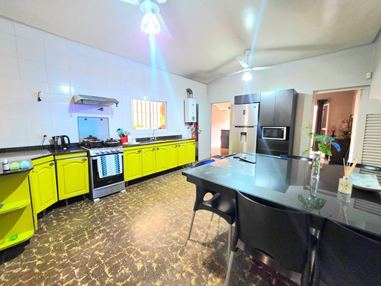 Foto de APTA CREDITO! VILLA LUJAN C/ MENDOZA AL 2800- CASA DE 3 DORMITORIOS C/, imagen 4