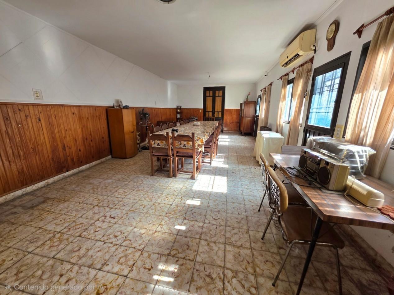 Foto de B° El Bosque c/ Asuncion al 500 - Casa de 4 Dormitorios + Galpon, imagen 3
