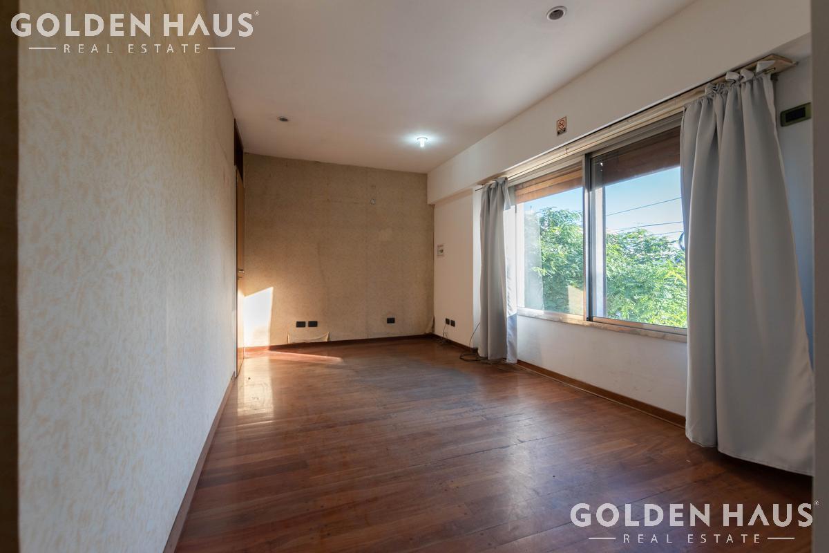 Casa Venta 5 Ambientes Versalles 4