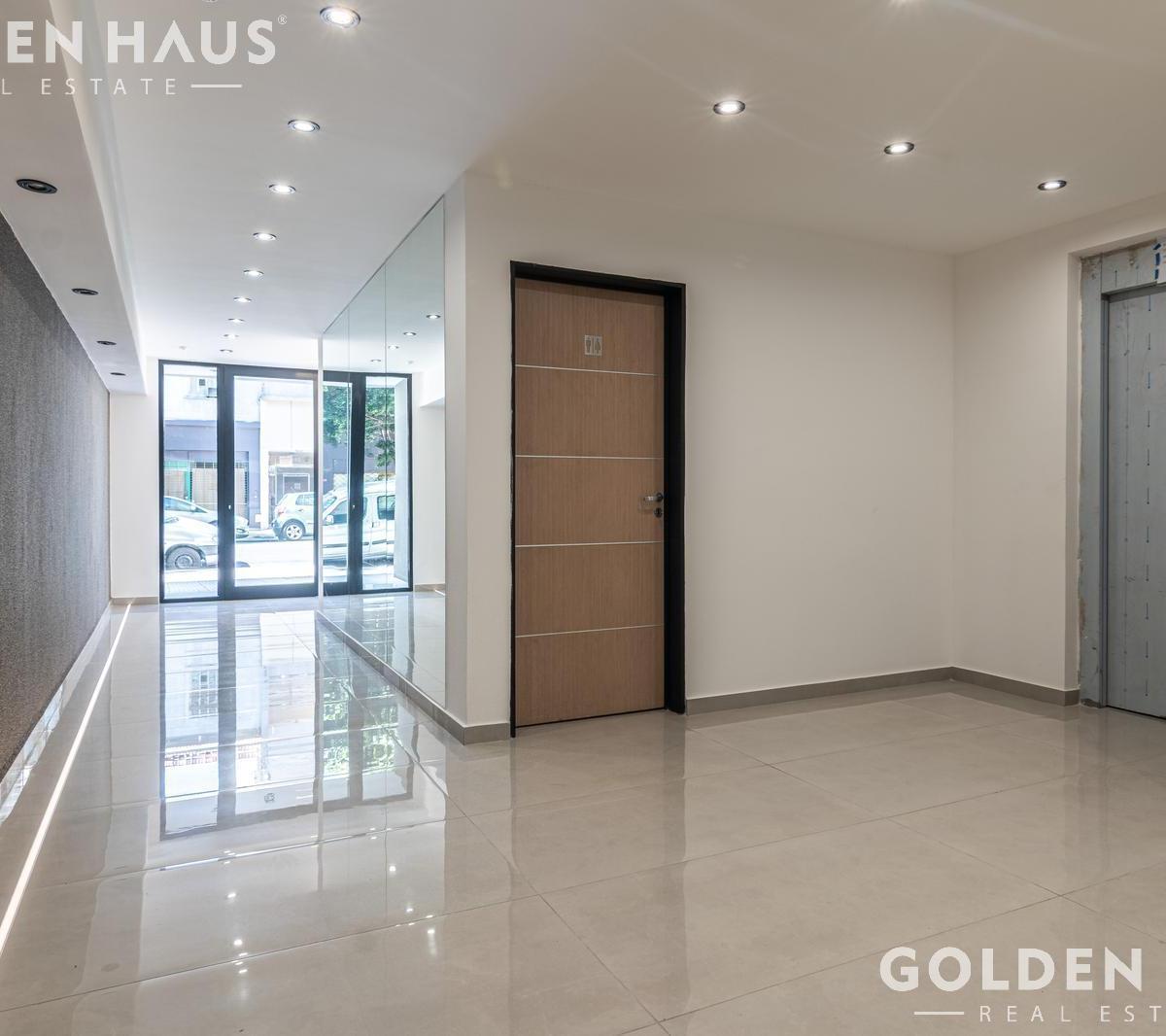 Venta Departamento 2 Ambientes en Floresta 5