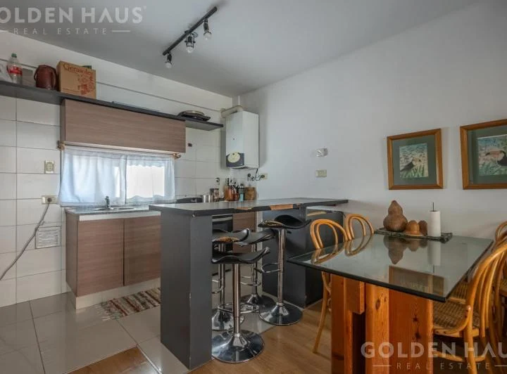Duplex en venta con cochera 3