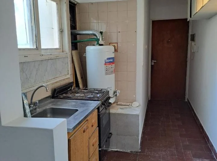 Monoambiente en alquiler piso alto SIN expensas 3