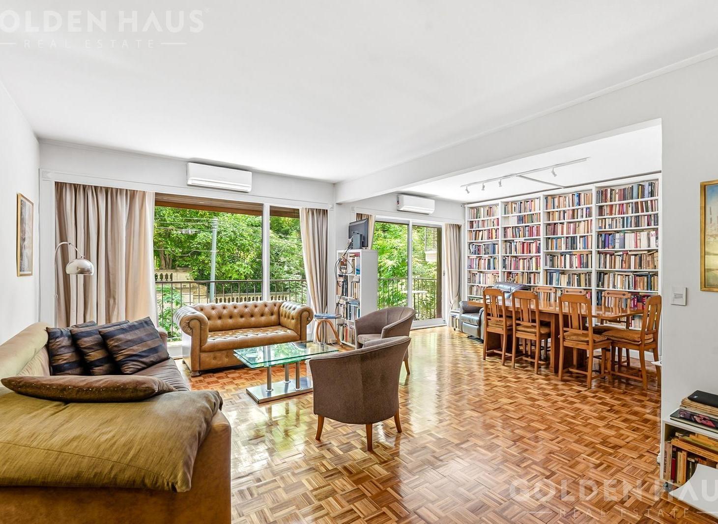 Piso de 4 amb. + dep en venta en Recoleta con espacio guardacoches