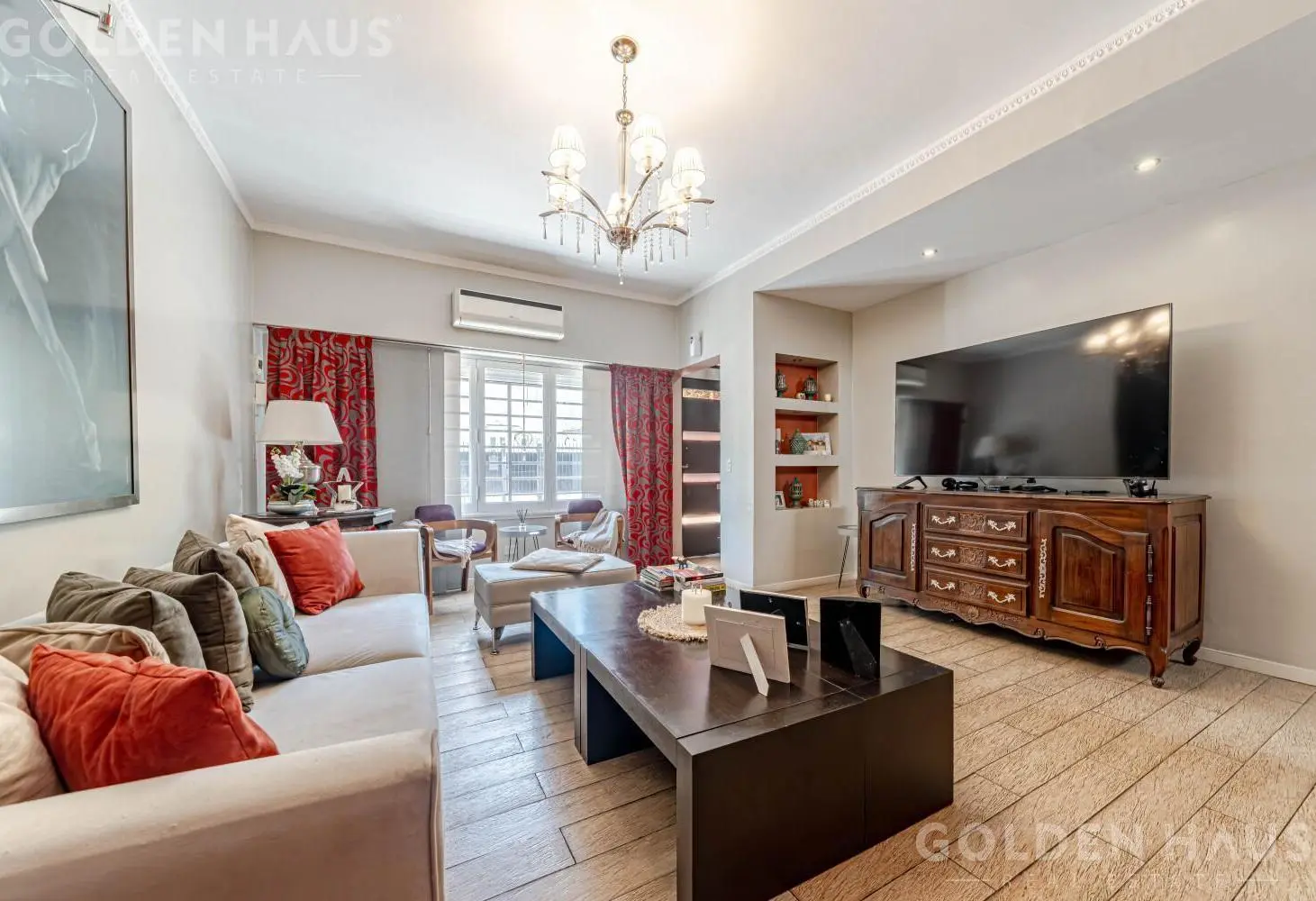 Venta Casa 6 Ambientes Liniers Cochera, Patio Terraza y Quincho 2