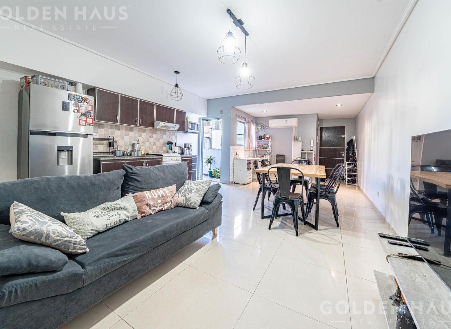 PH 3 ambientes en venta con terraza en Liniers