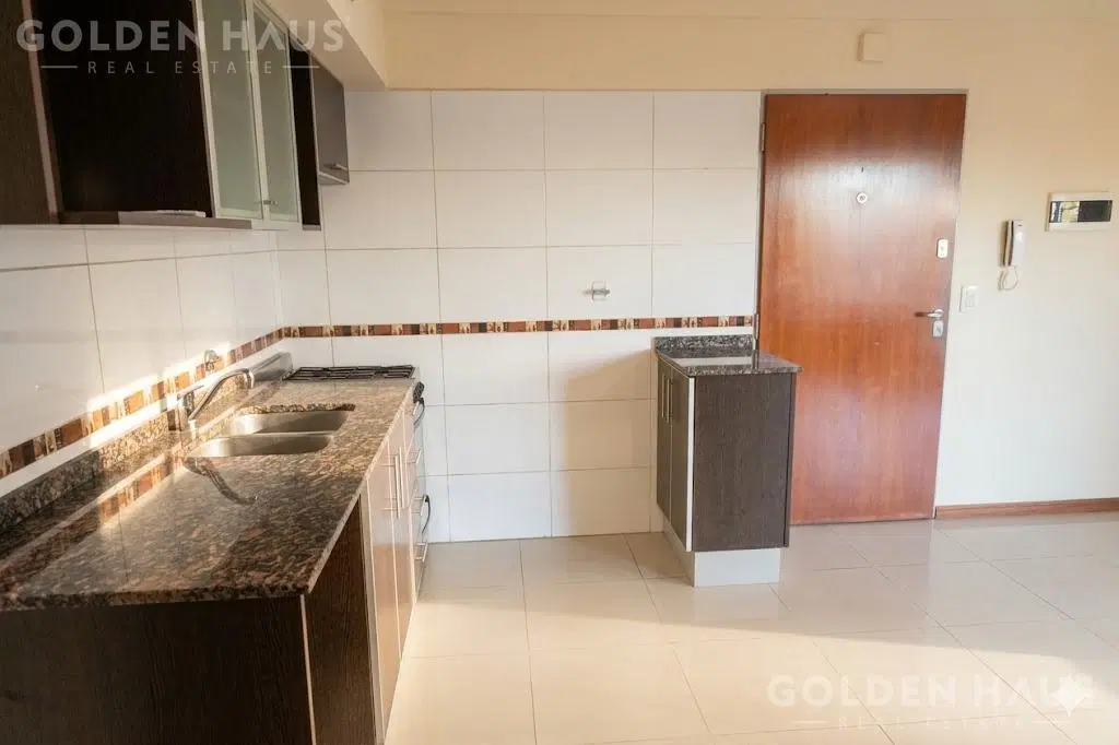 Alquiler Departamento Dos Ambientes en Liniers 2