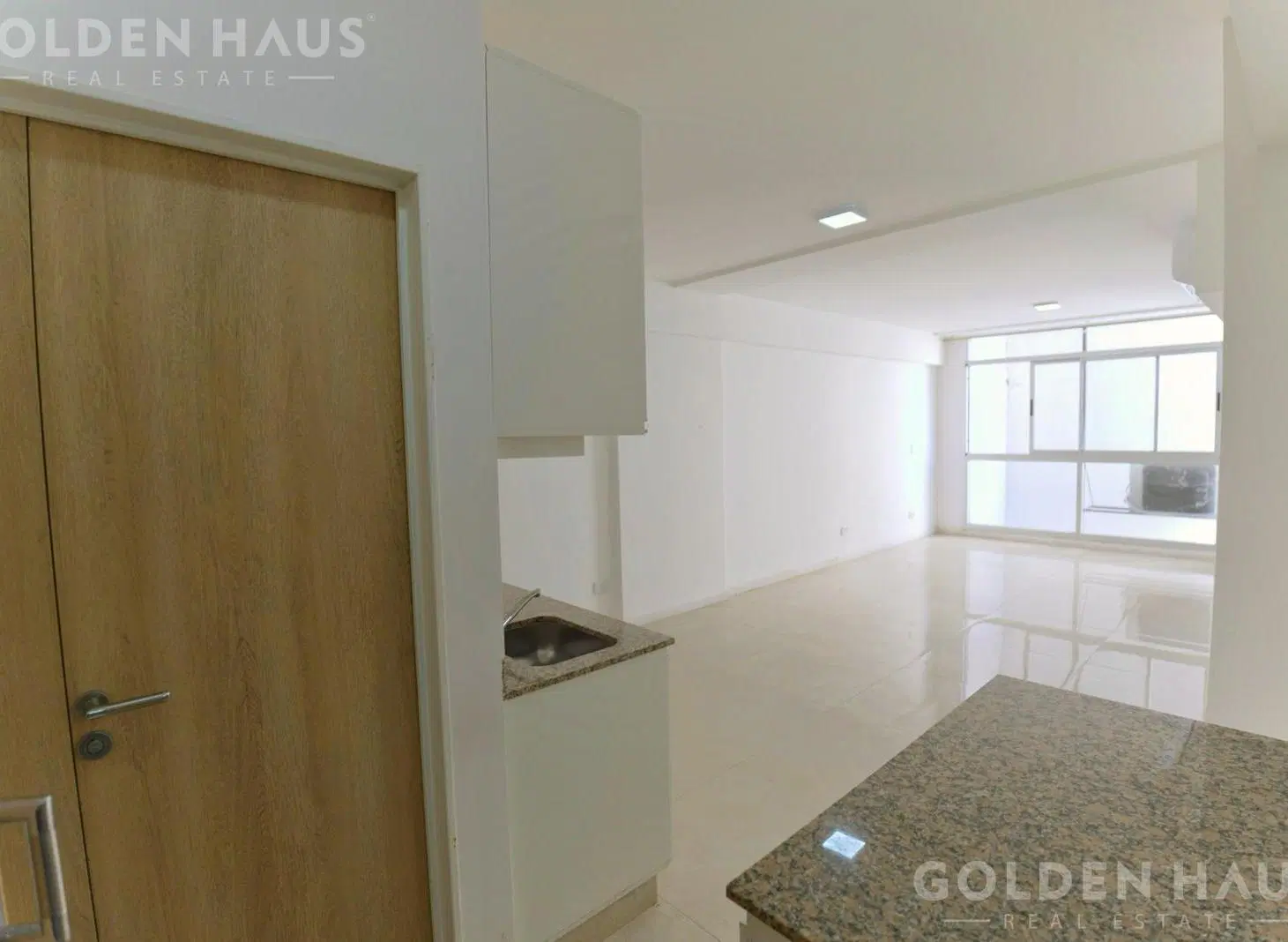 Venta de departamento en Monserrat 3