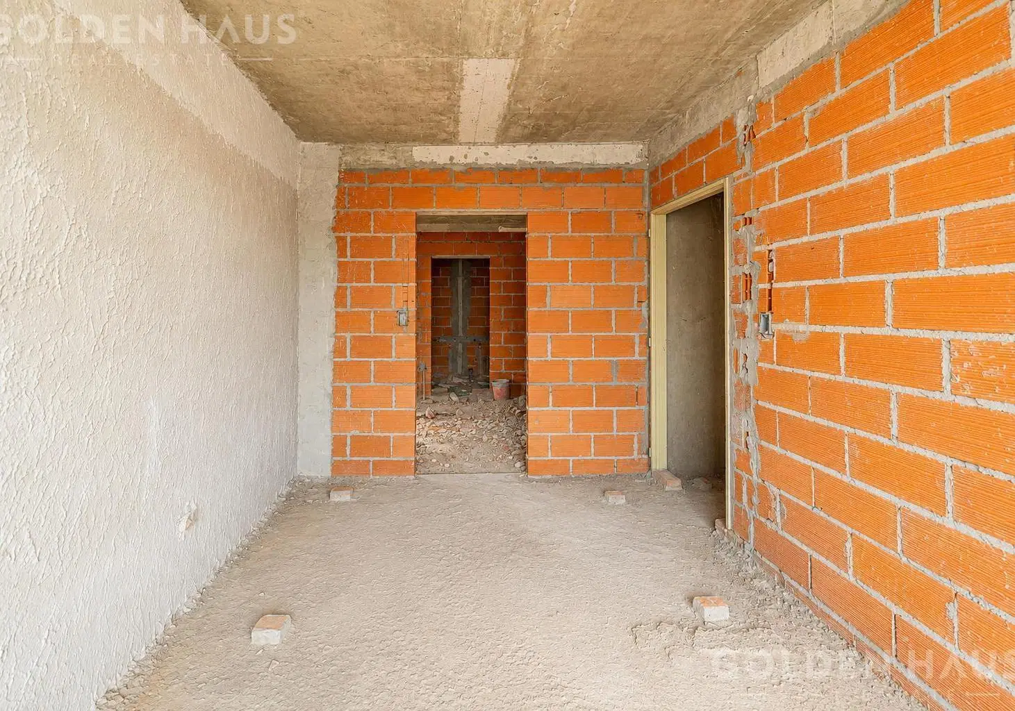 Departamento 4 Ambientes en Piso Exclusivo con Balcón en Villa Luro 3