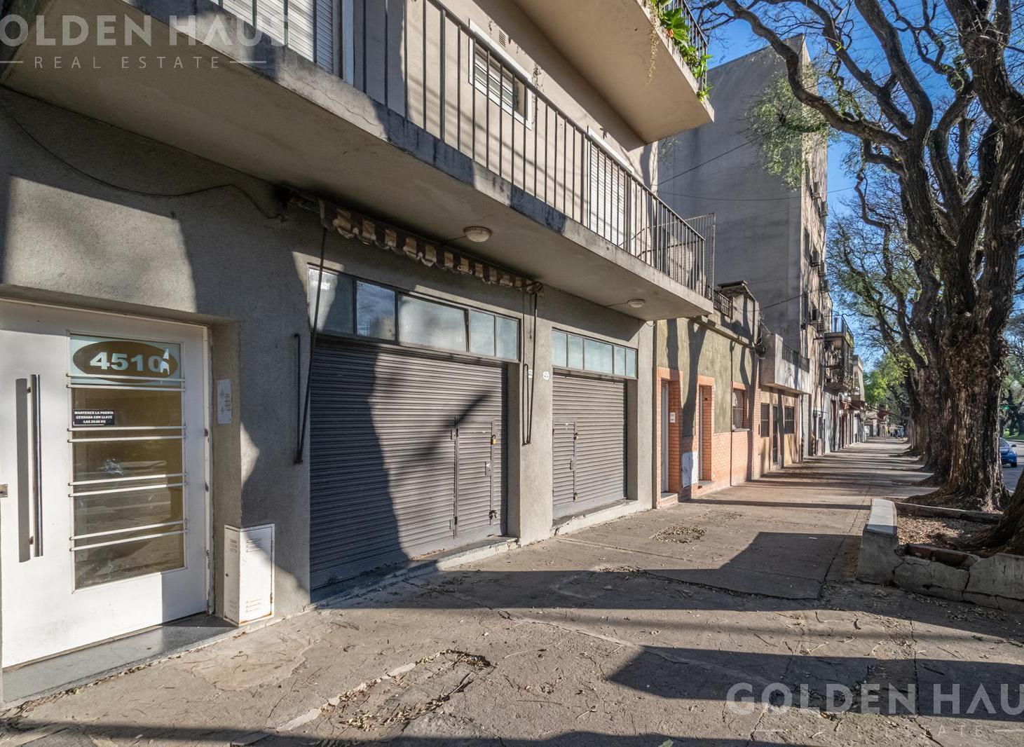 Divino PH de 2/3 ambientes con terraza - 3º piso por escalera