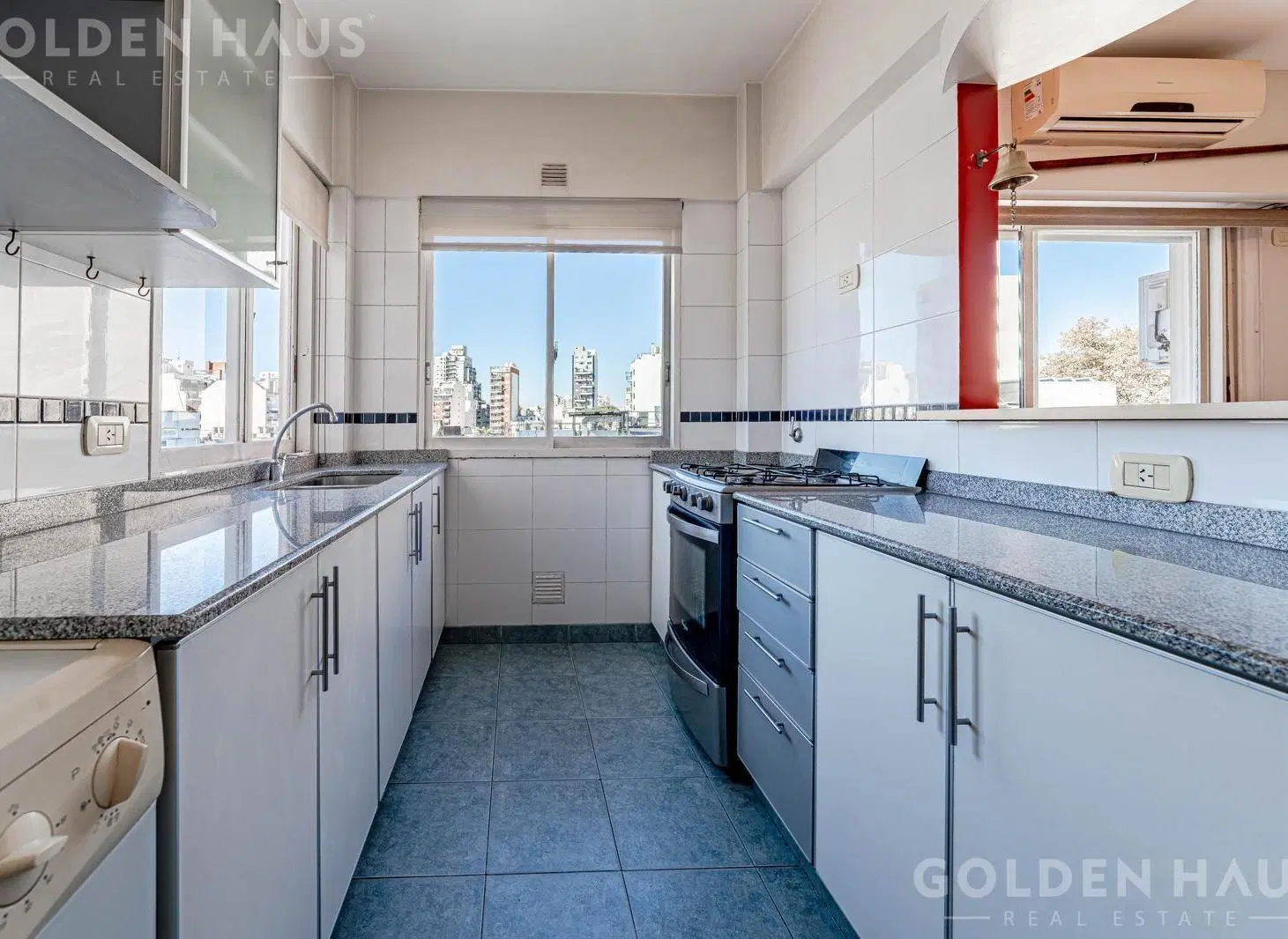 Departamento en Villa Gral. Mitre 3