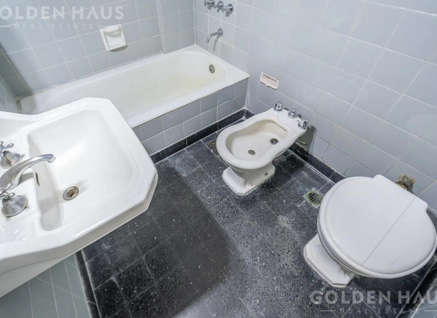 VENTA DEPARTAMENTO 2 AMBIENTES EN ALMAGRO 3