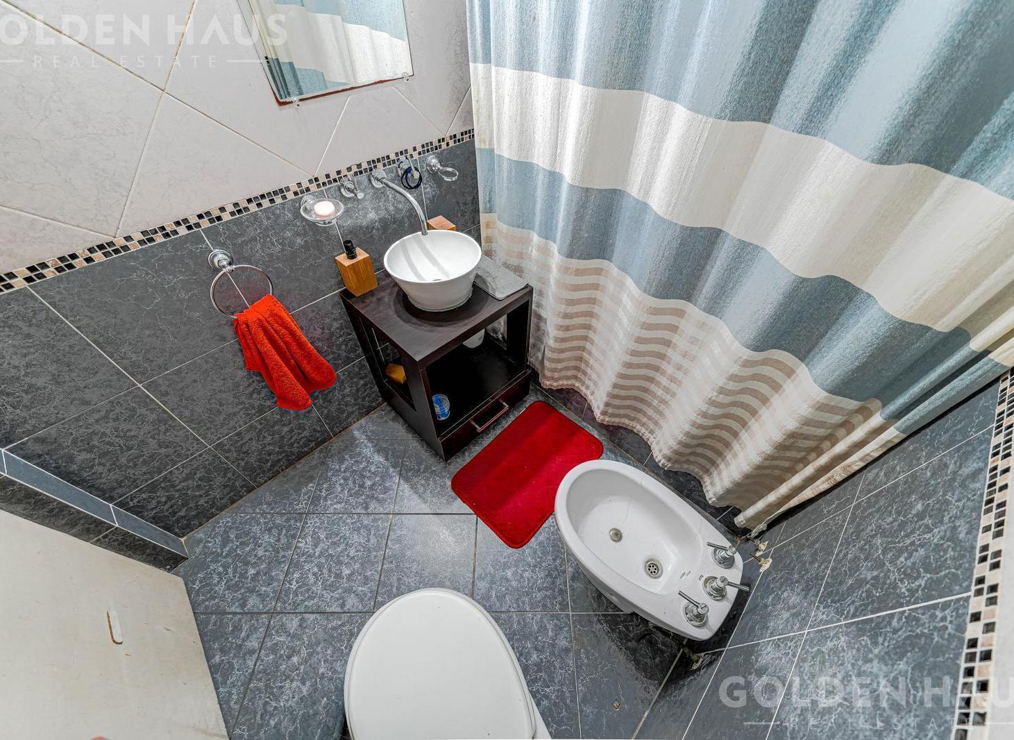 Departamento en Venta - 3 Ambientes - Velez Sarsfield - Apto Crédito - Piso Alto