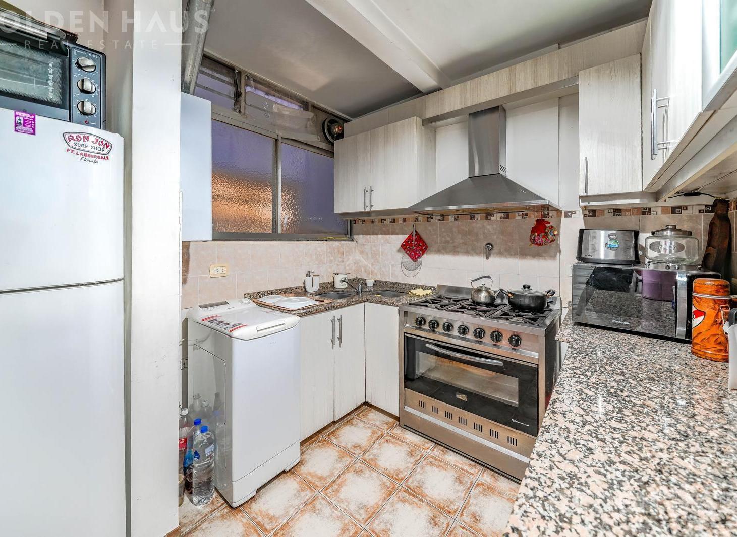 Departamento en Venta - 3 Ambientes - Velez Sarsfield - Apto Crédito - Piso Alto