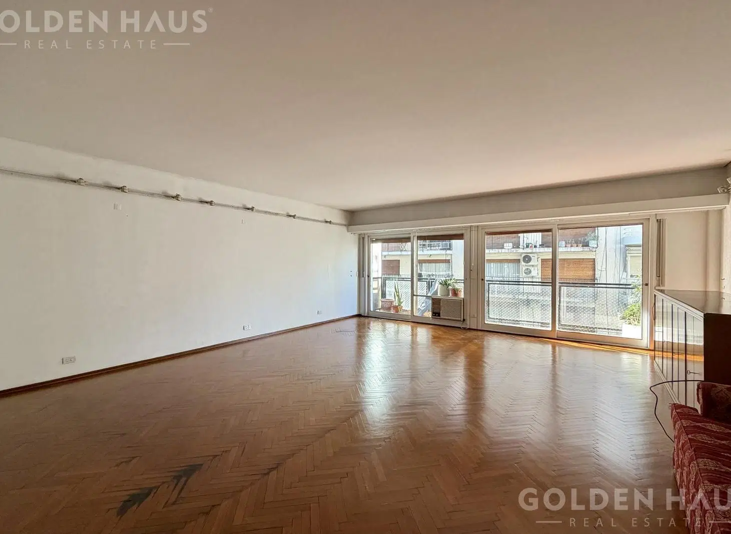 Semipiso de 4 ambientes con dependencia, cochera y amenities – Recoleta 4