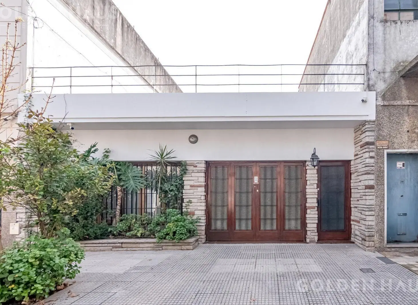 Casa en lote propio con potencial constructivo en el barrio de Floresta 3