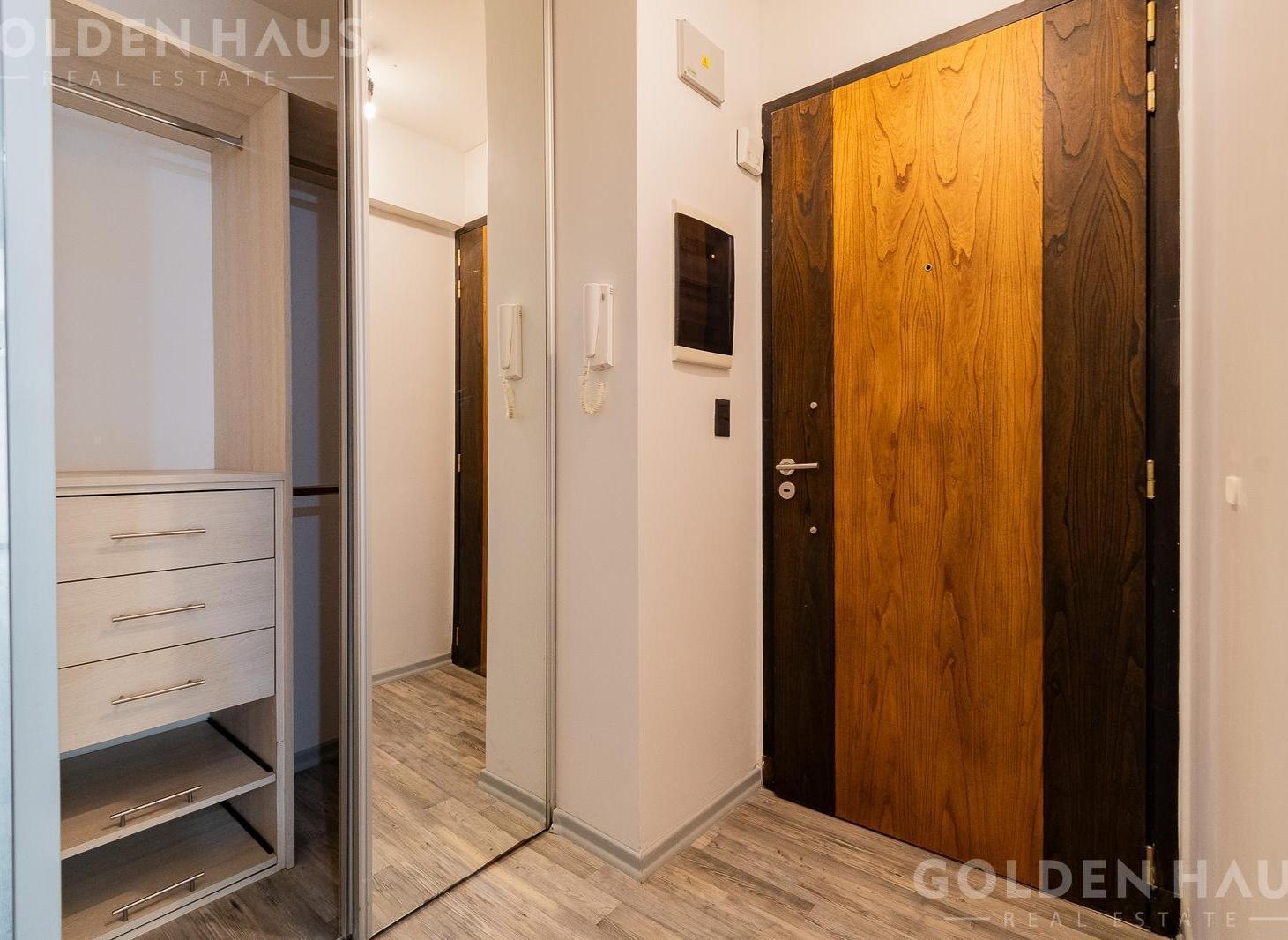 Foto de Departamento mono en alquiler - Belgrano - Vista abierta - Balcón, imagen 3