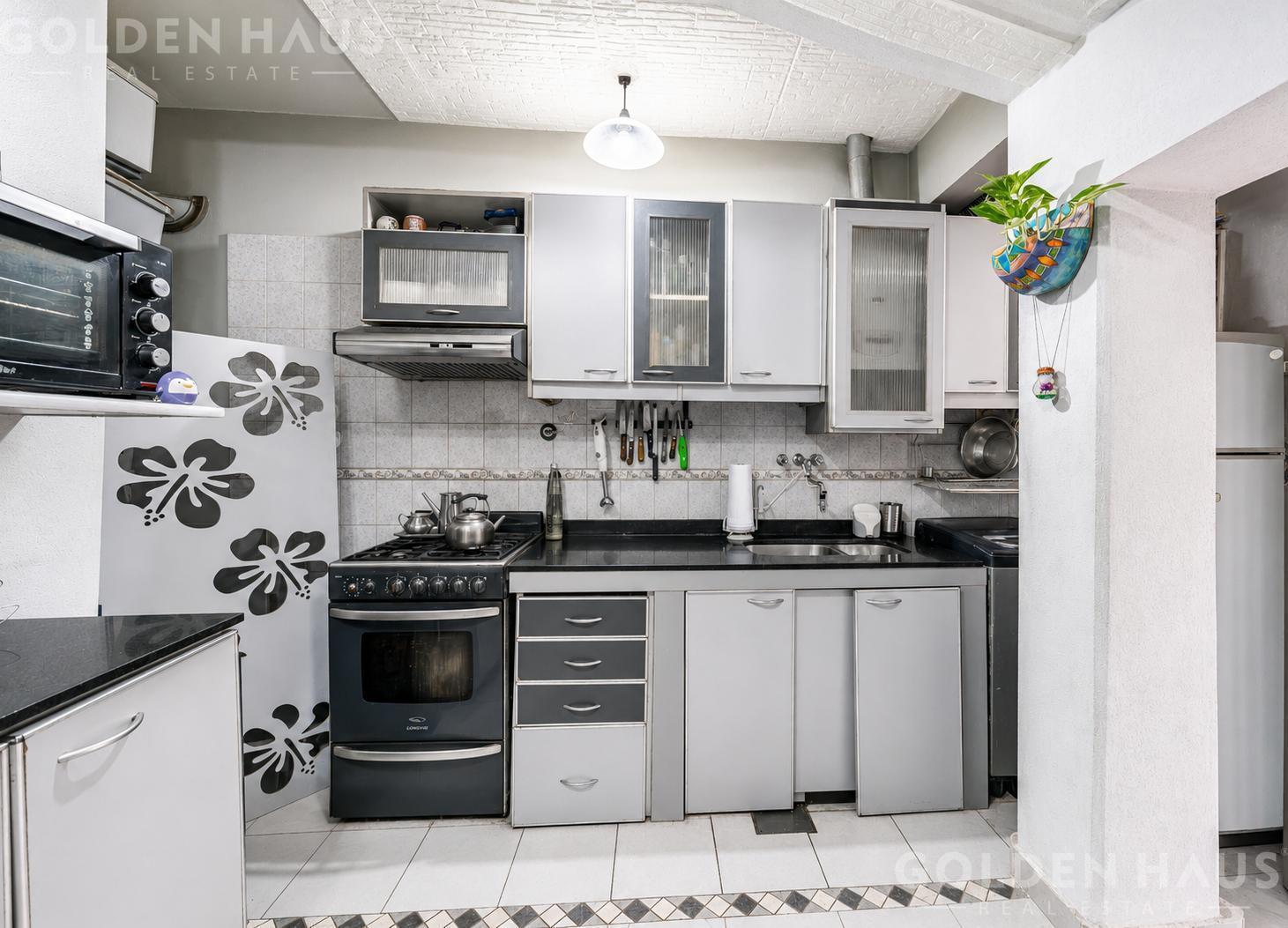 Foto de Casa 4 Ambientes con Patio y Terraza en Liniers, imagen 1