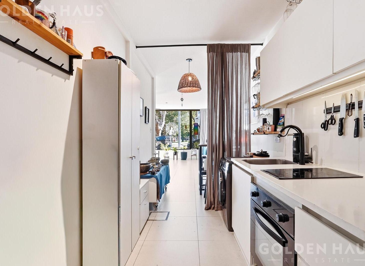 Foto de Hermoso Departamento tipo Loft en PB frente al Parque Saavedra - Apto, imagen 4