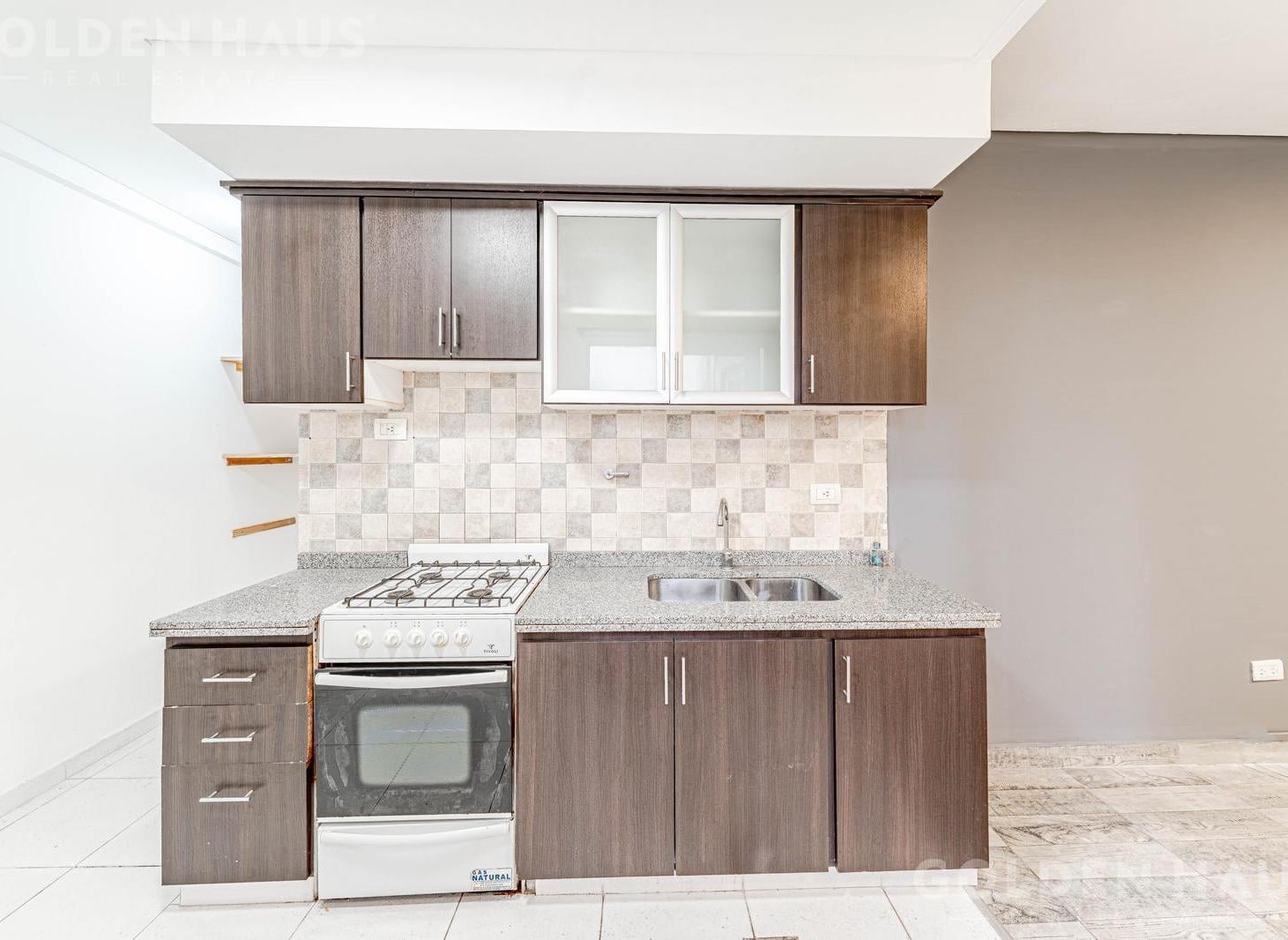 Foto de Alquiler Departamento Dos Ambientes Villa Luro, imagen 5