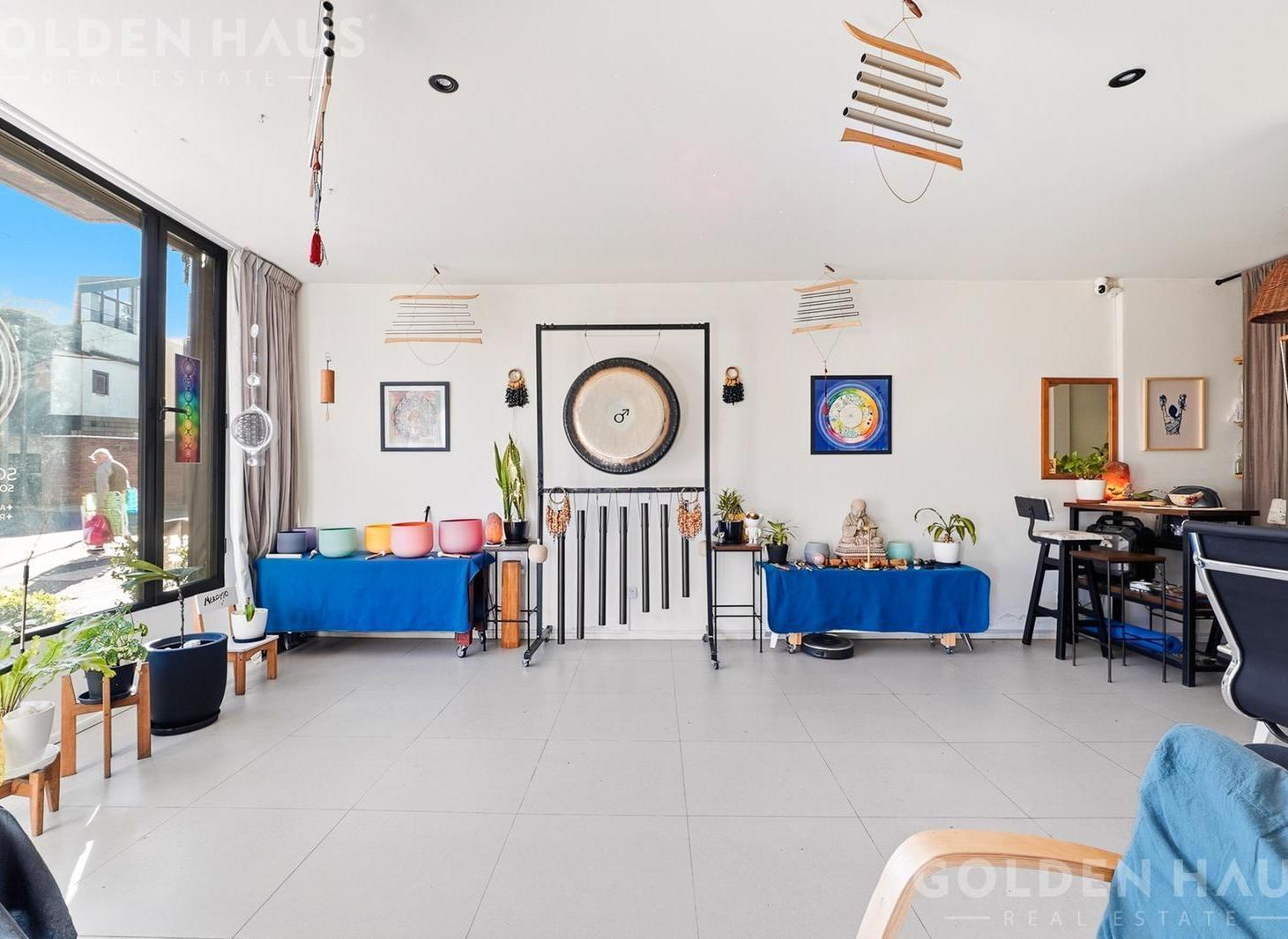 Foto de Hermoso Departamento tipo Loft en PB frente al Parque Saavedra - Apto, imagen 2
