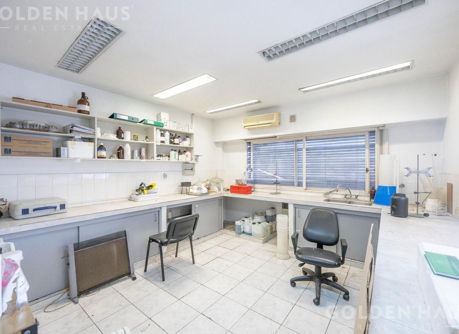 Foto de Galpón / Depósito en Venta – Ideal Logística, Taller o Industria con, imagen 2