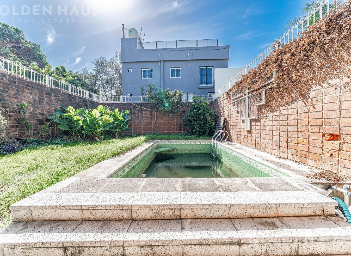Foto de Casa 6 ambientes en lote propio 8,66 x 42 con parque y piscina en Villa, imagen 4
