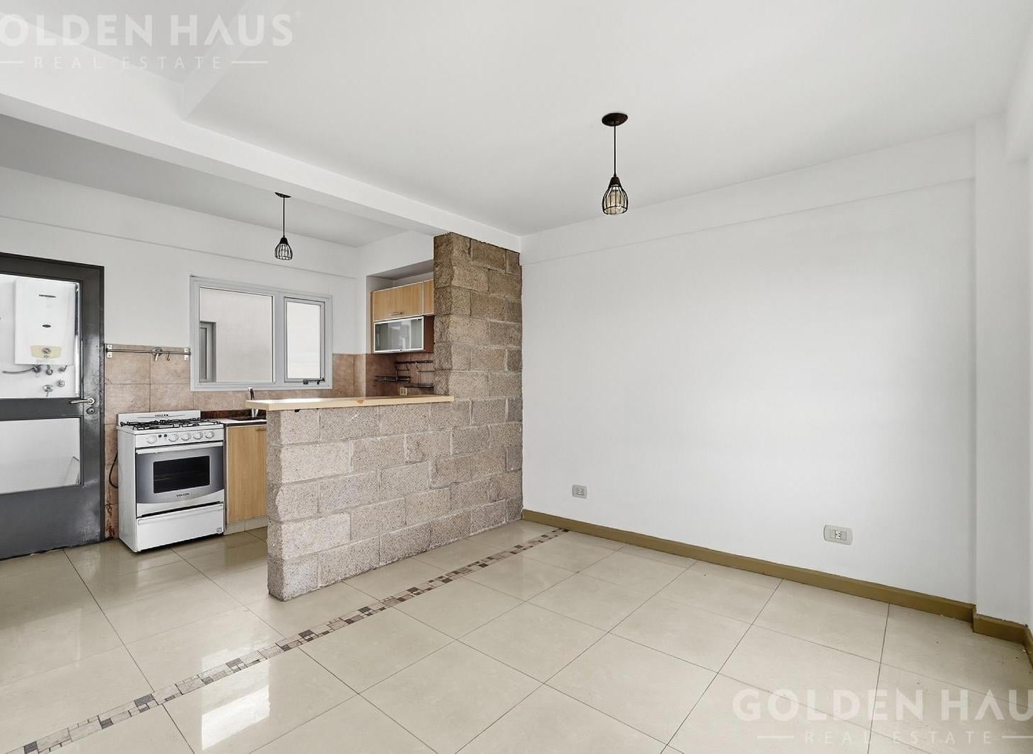 Foto de Departamento 2 ambientes con balcón en Villa Luro APTO CREDITO, imagen 2