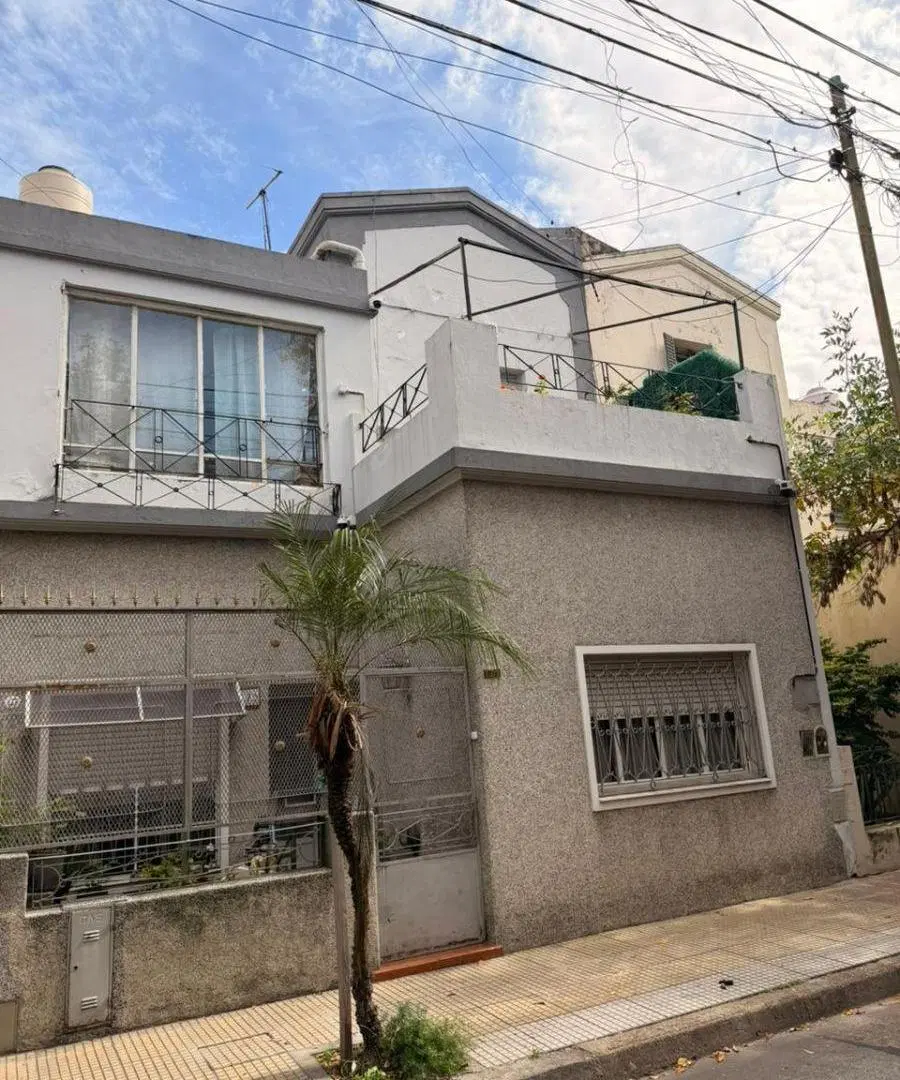 PH 3 AMBIENTES FRENTE 1º PISO CON GRAN BALCON TERRAZA 3