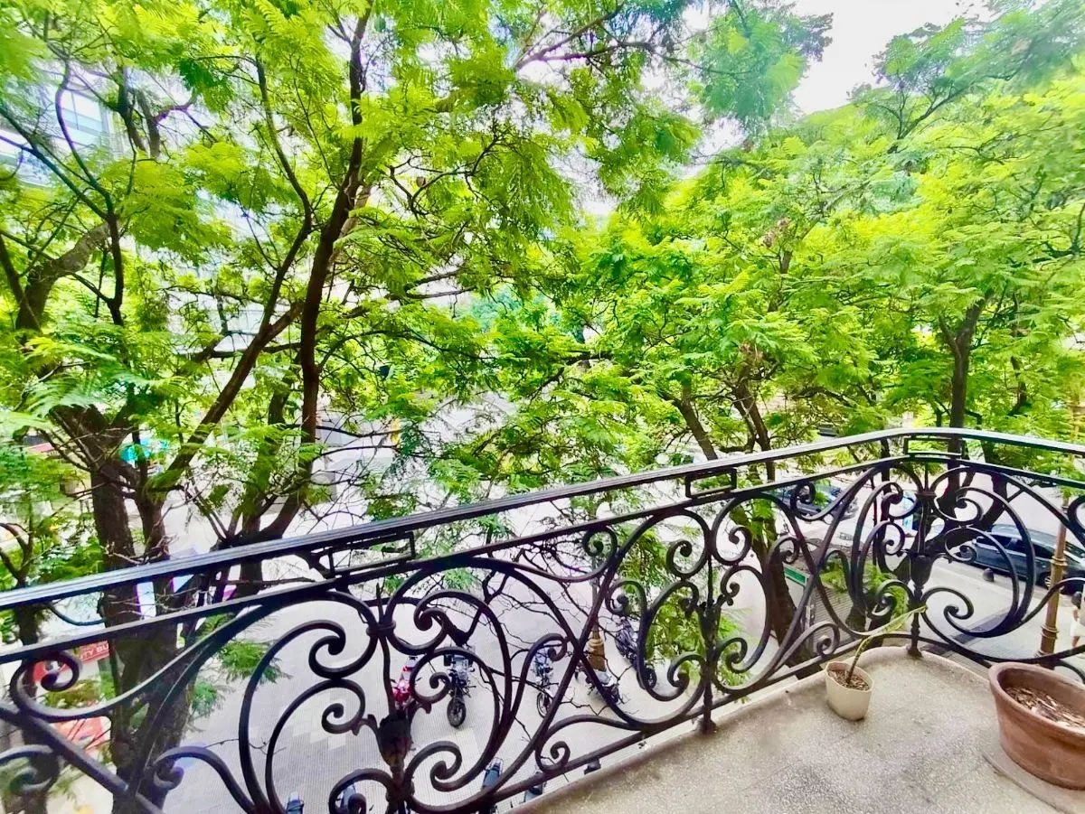 Departamento de 220 m² con 4 habitaciones en alquiler y temporal en Retiro 4