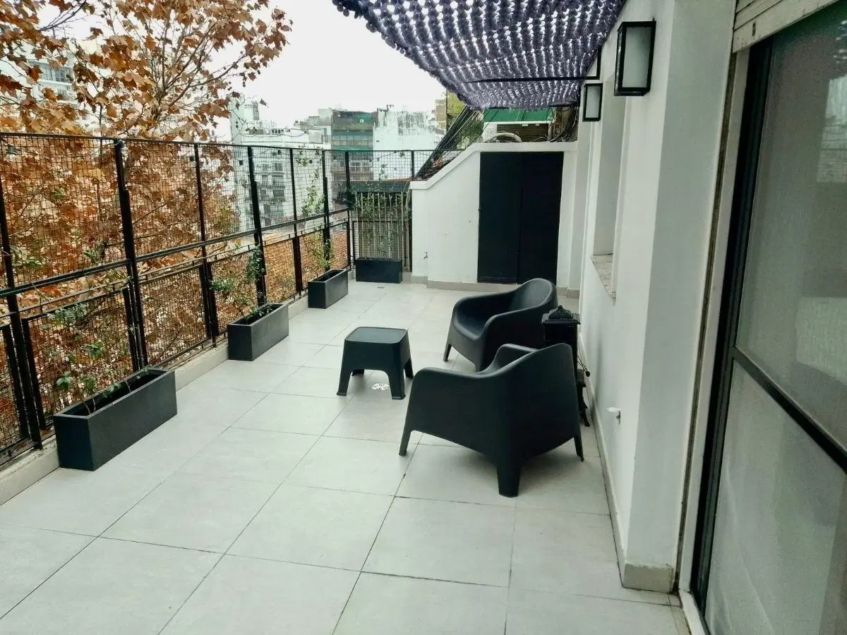 Departamento de 80 m2 con 2 dormitorios en alquiler y temporal en Recoleta 2